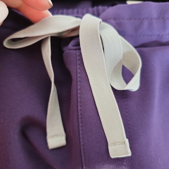 FIGS TECHNICAL NWT Yola skinny  pants size S Petite - Picture 7 of 13